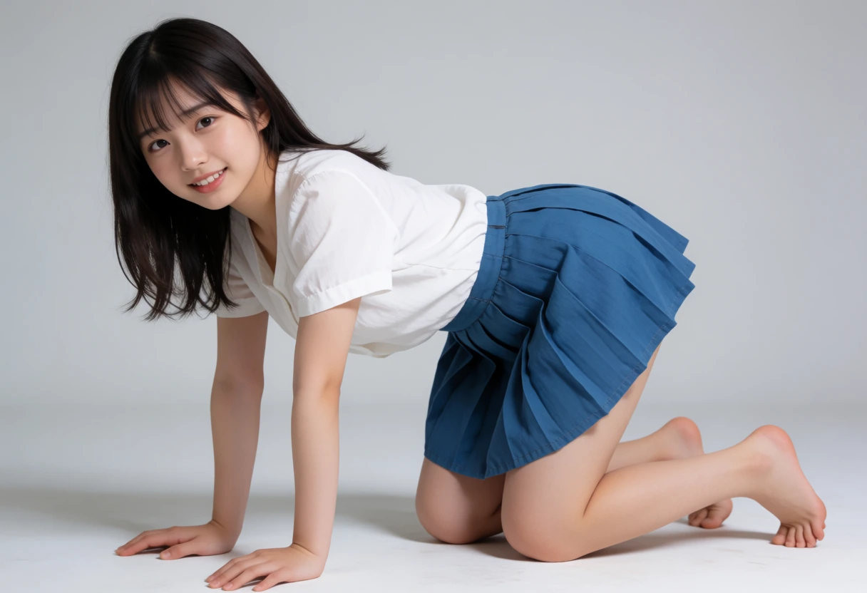 前を見る四つん這い